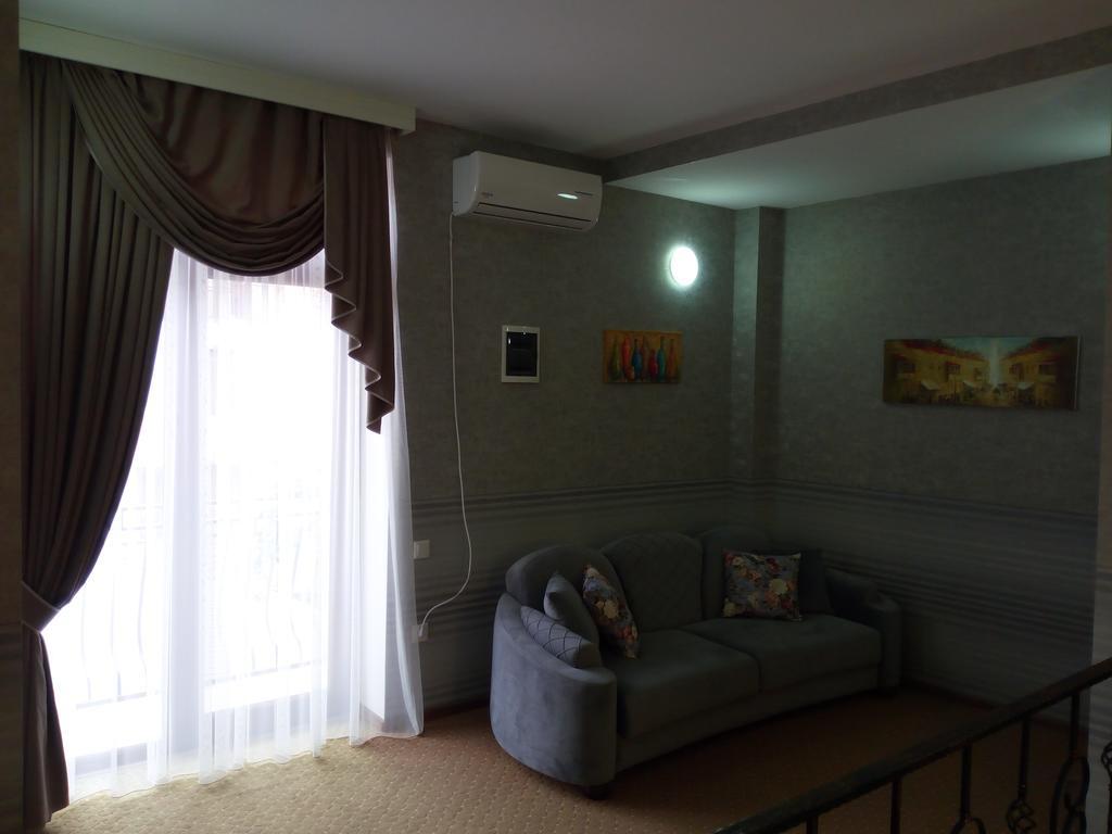 Hotel Salmer Tbilisi Eksteriør bilde