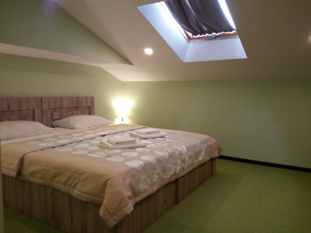 Hotel Salmer Tbilisi Eksteriør bilde