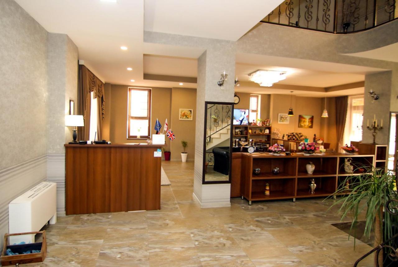 Hotel Salmer Tbilisi Eksteriør bilde